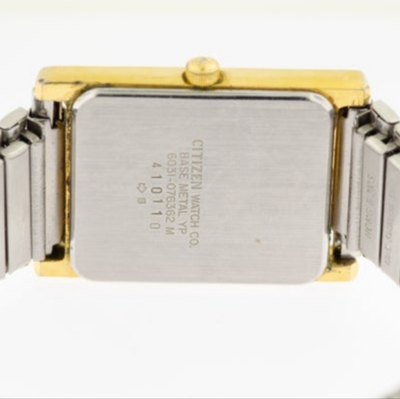 Vintage Citizen 2-Tone Watch - Picture 3 of 9